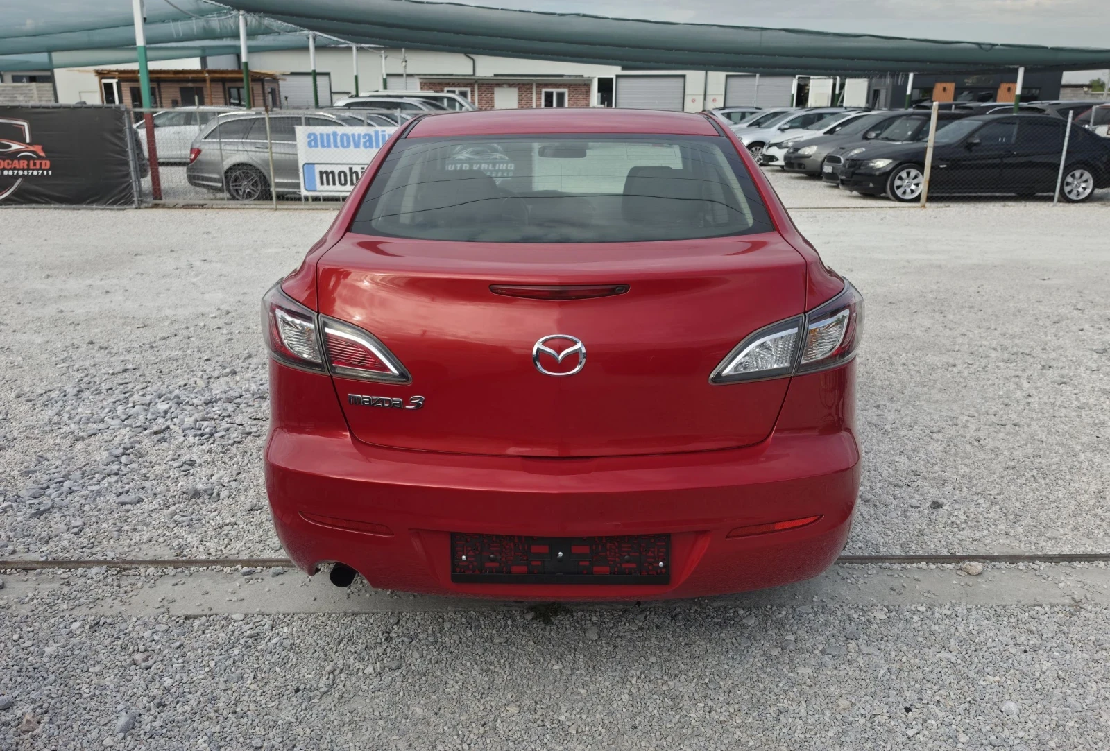 Mazda 3 1.6 HDI 2013г. Топ състояние, снимка 6 - Автомобили и джипове - 55039131