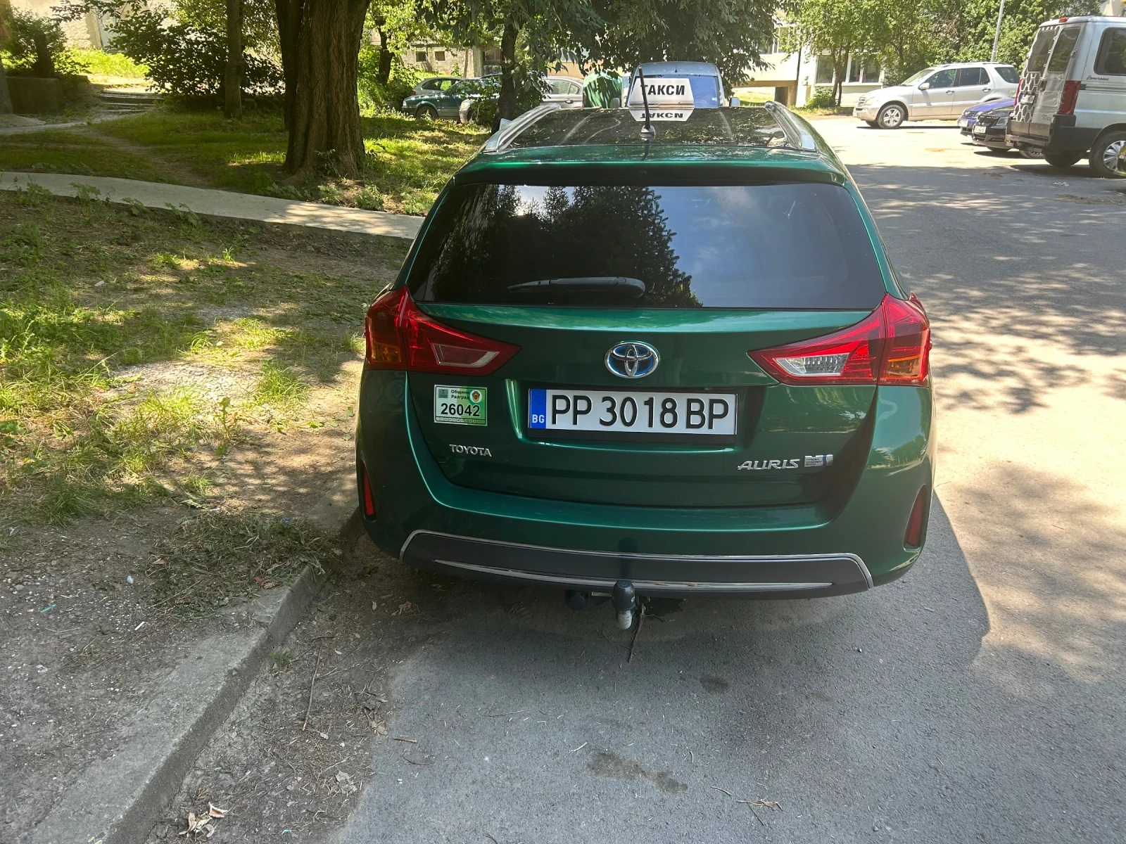 Toyota Auris, снимка 3 - Автомобили и джипове - 55040296