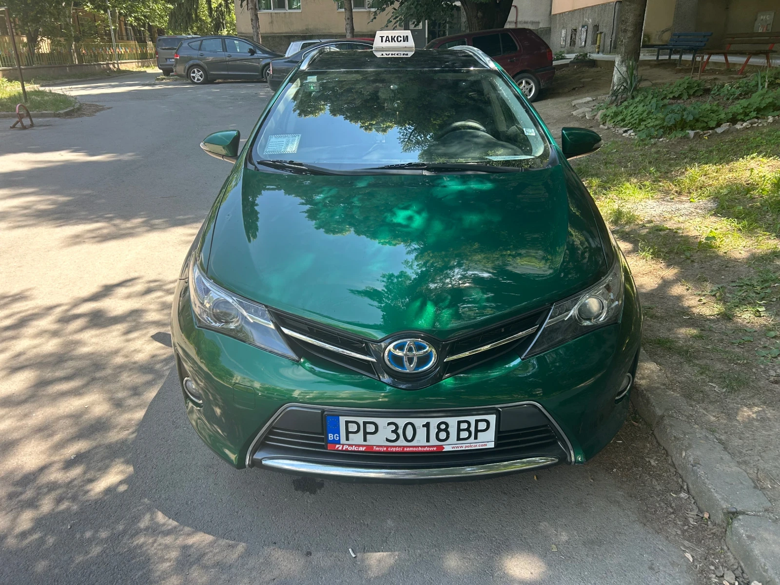 Toyota Auris, снимка 2 - Автомобили и джипове - 55040296