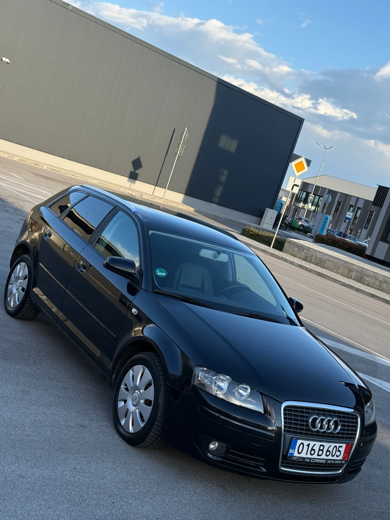 Audi A3 1.9 TDI / КОЖЕН САЛОН / SPORTBACK 2006, снимка 3 - Автомобили и джипове - 55390221