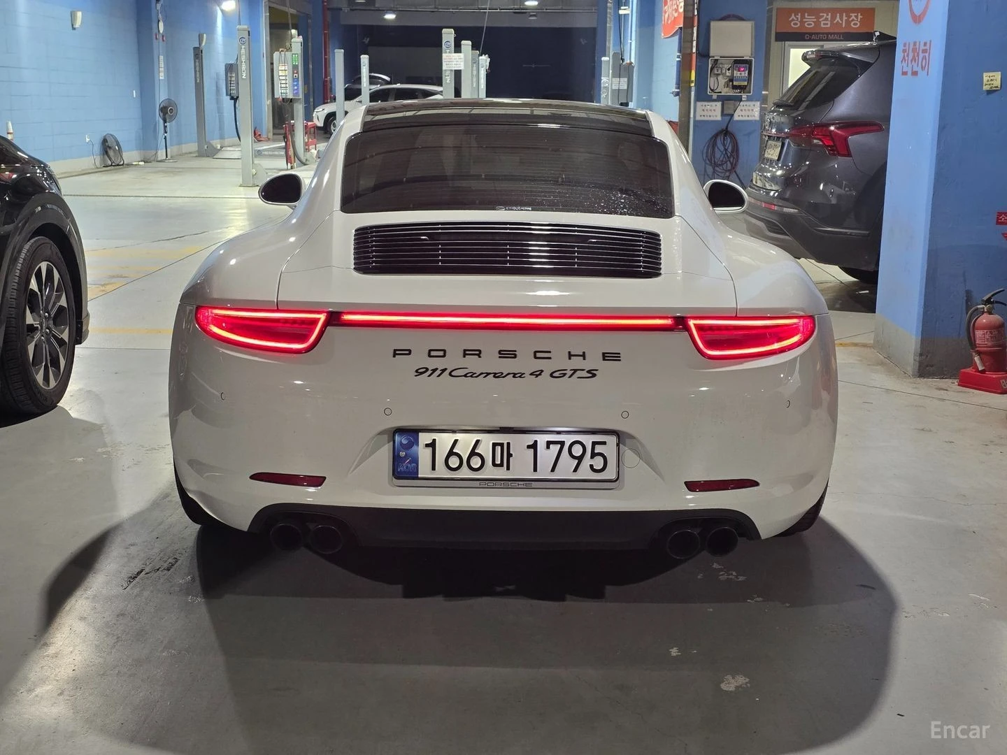 Porsche 911 Carrera* GTS* 991* BOSE* CHRONO* ОБДУХВАНЕ* , снимка 4 - Автомобили и джипове - 55422080