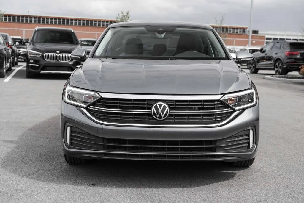 VW Jetta * Highline * FWD * Автокредит * (Цена до България)