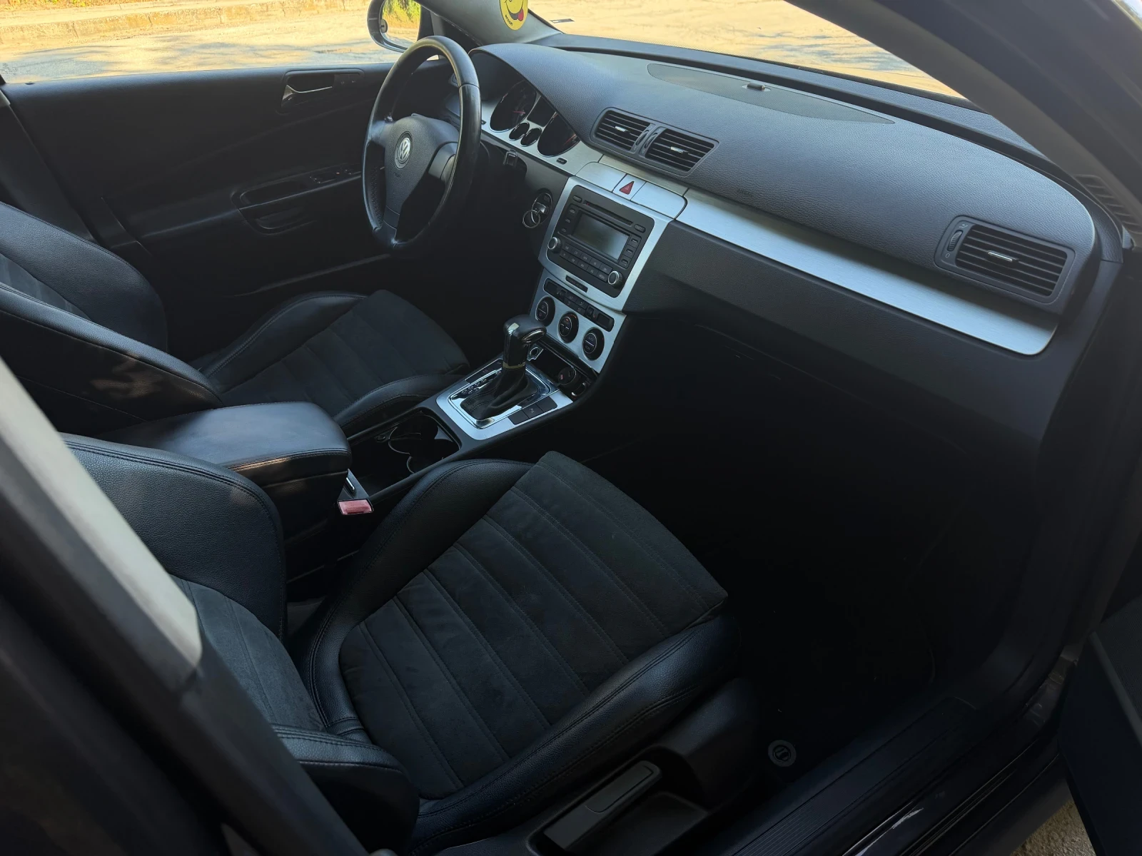 VW Passat Седан* Автоматик* Highline* Подгрев* , снимка 9 - Автомобили и джипове - 55628906