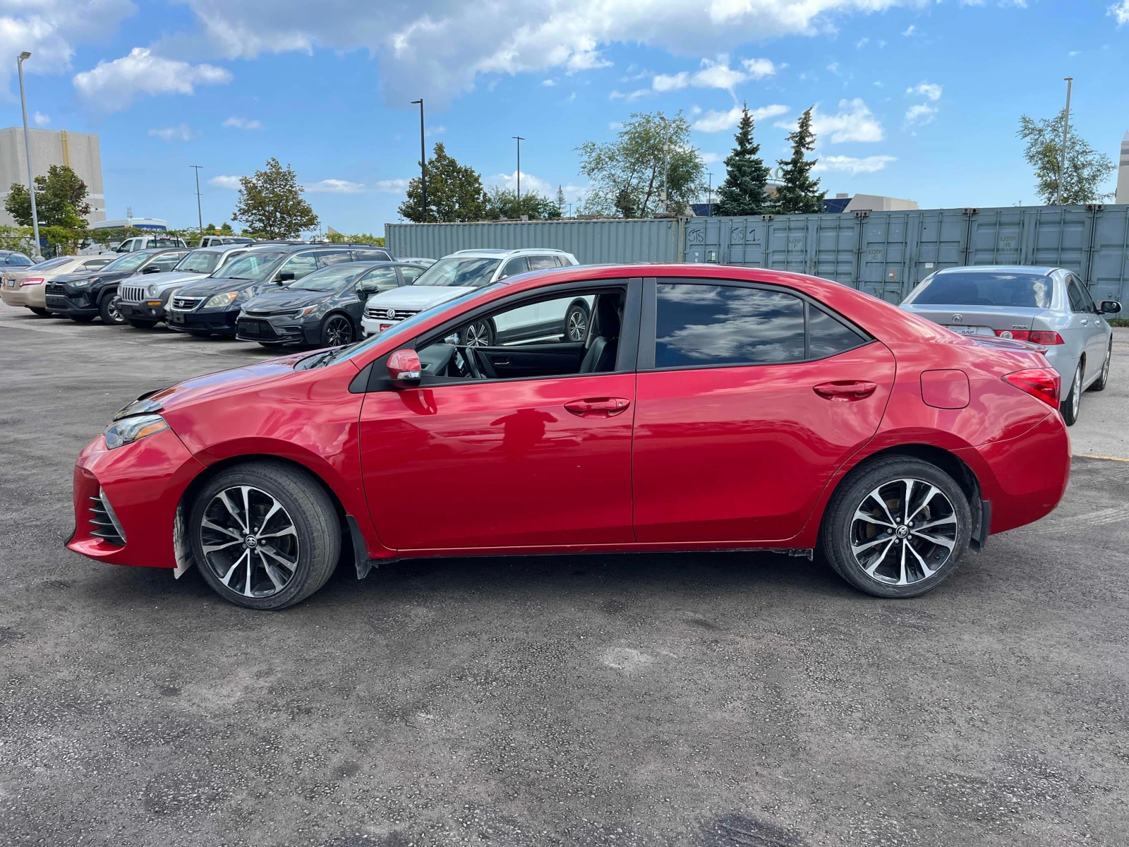 Toyota Corolla * SE CVT * АВТОКРЕДИТ БЕЗ ПЪРВОНАЧАЛНА ВНОСКА* , снимка 2 - Автомобили и джипове - 55821723