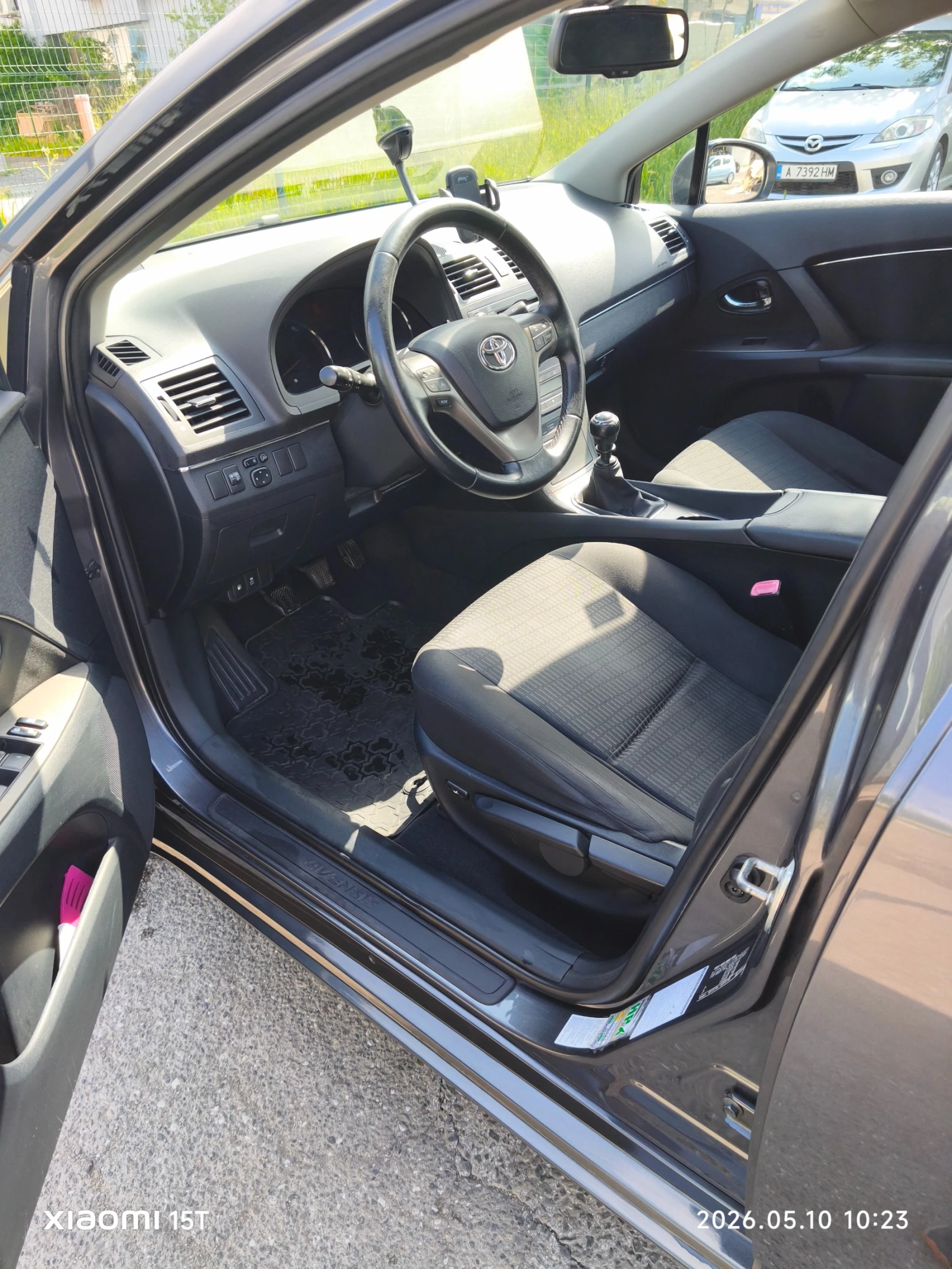 Toyota Avensis, снимка 8 - Автомобили и джипове - 55931270