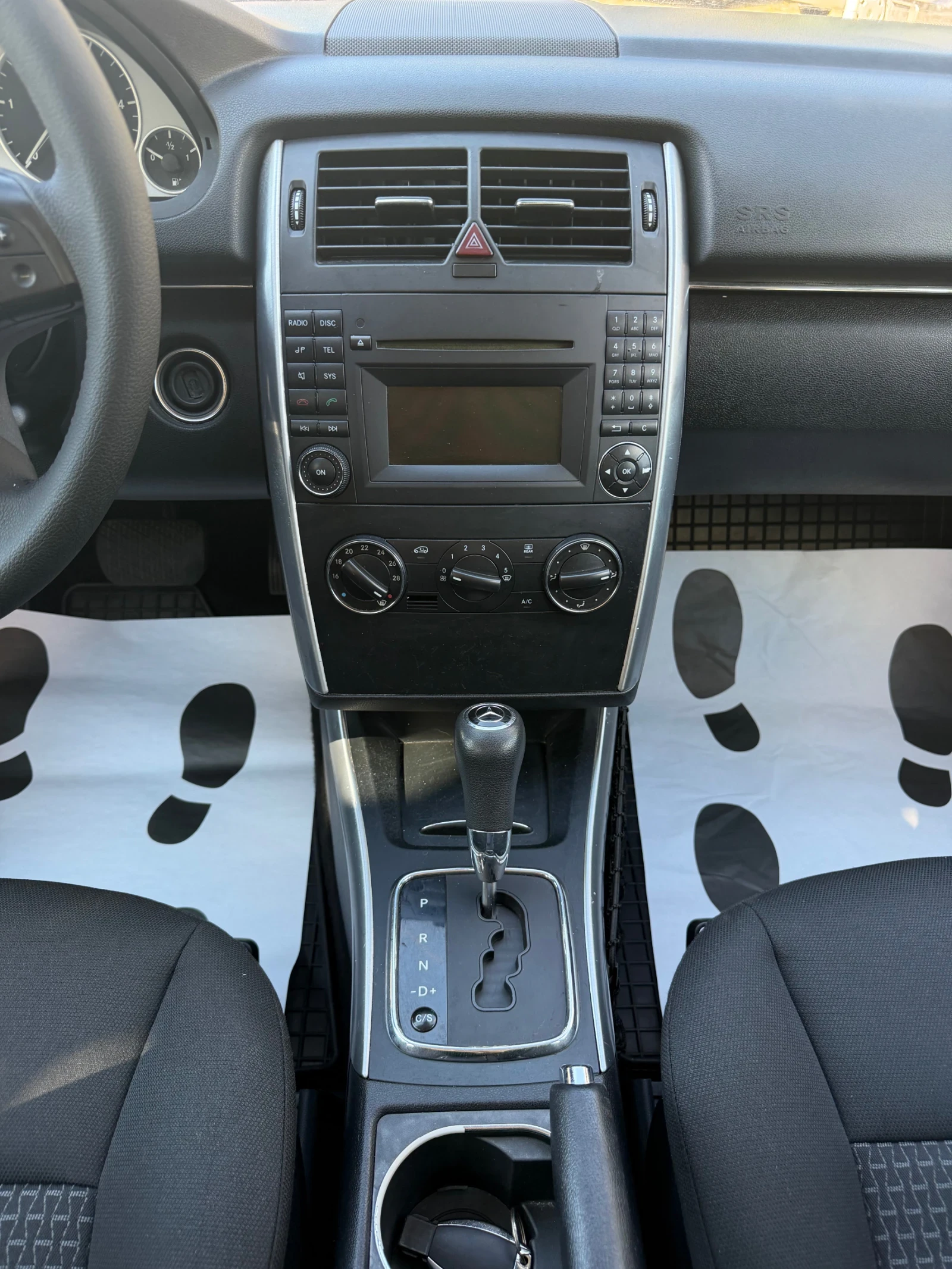 Mercedes-Benz B 180 CDI, снимка 10 - Автомобили и джипове - 56272002