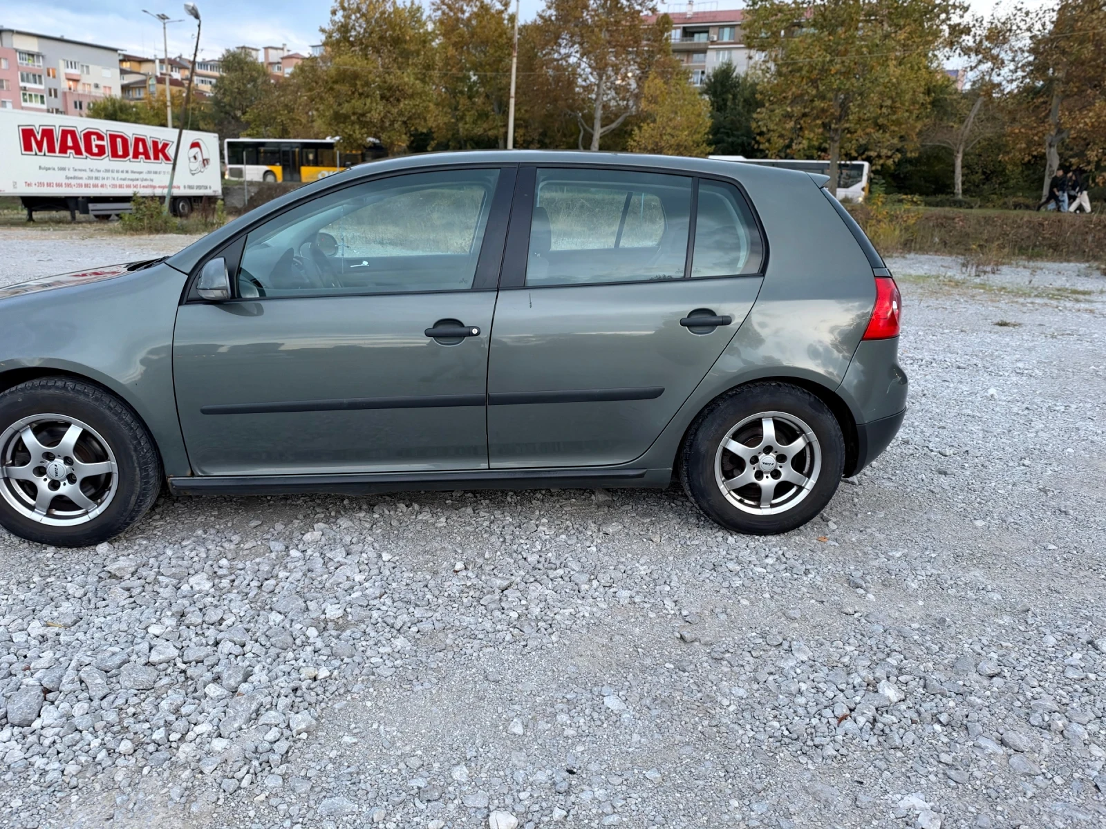 VW Golf 1.6 FSI, 116 к.с., снимка 5 - Автомобили и джипове - 56624978