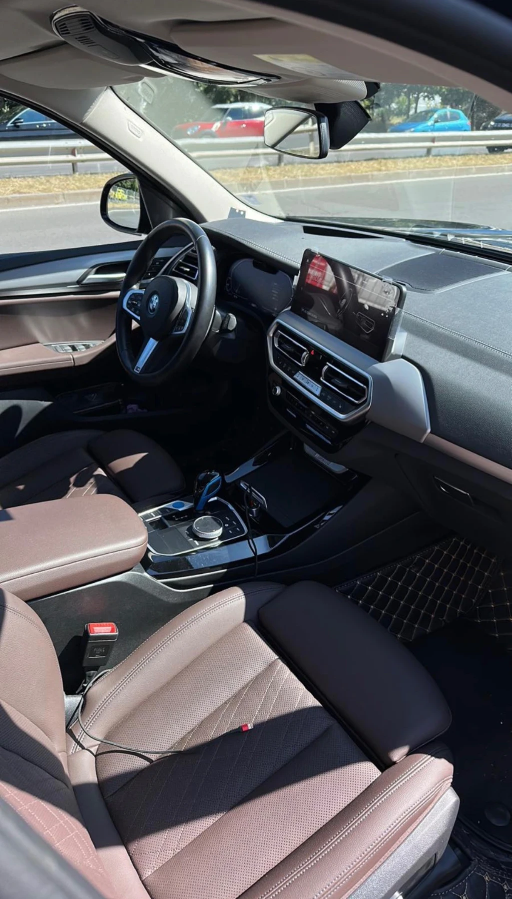 BMW iX3, снимка 8 - Автомобили и джипове - 56686052