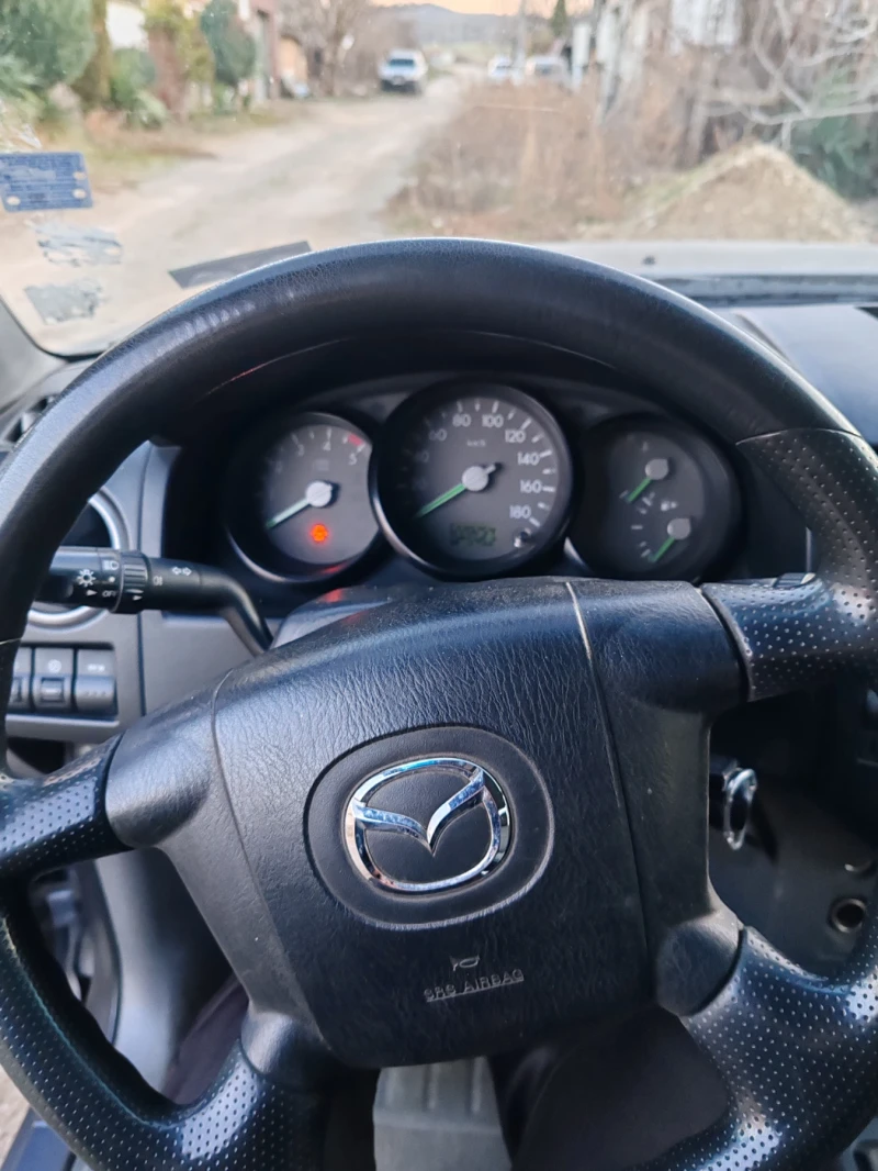 Mazda BT-50, снимка 6 - Автомобили и джипове - 49134754