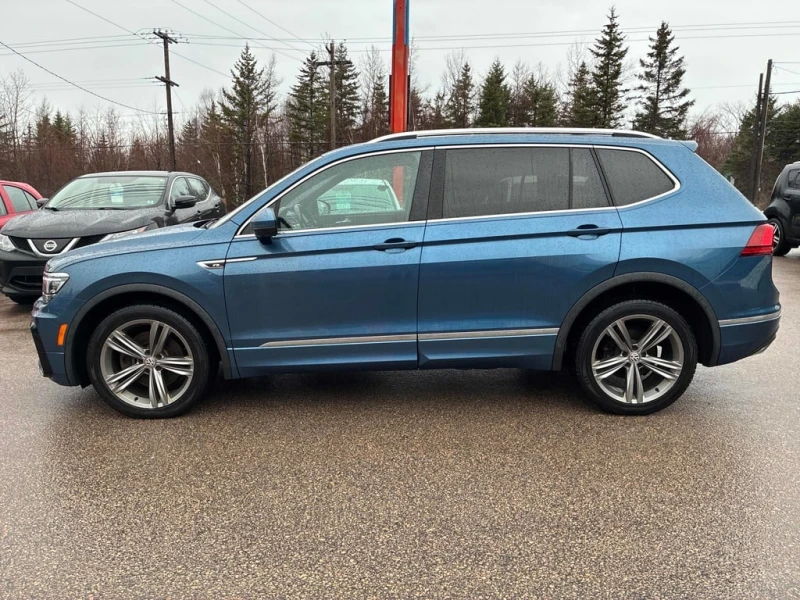 VW Tiguan * HIGHLINE * CARFAX * БЕЗ ПЪРВОНАЧАЛНА ВНОСКА, снимка 3 - Автомобили и джипове - 52807826