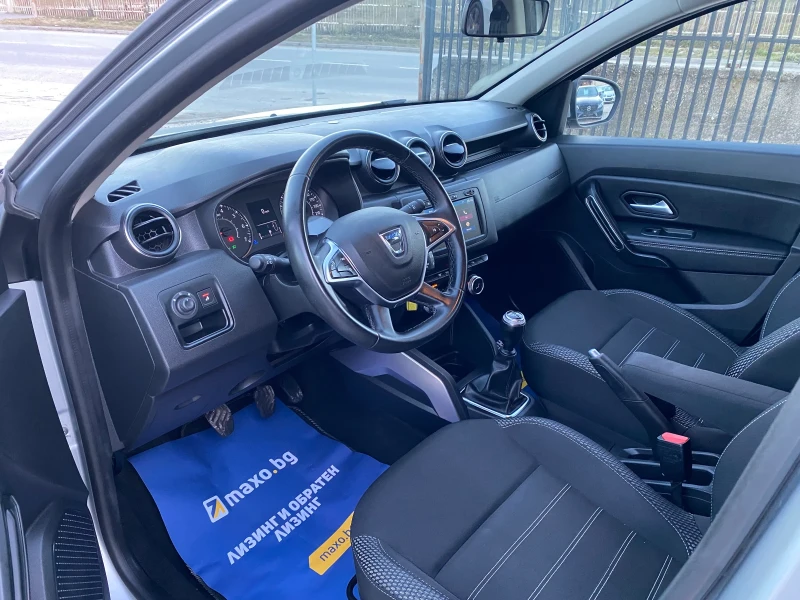 Dacia Duster 1.5 dci /116 k.c./ Navi/ Камери 360 градуса/, снимка 10 - Автомобили и джипове - 52921101