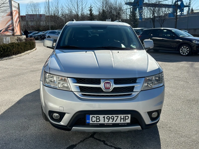 Fiat Freemont 2.0d 170 к.с. 7-местен, снимка 7 - Автомобили и джипове - 52961699