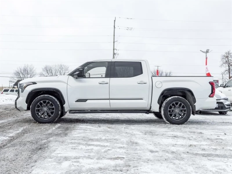 Toyota Tundra * CrewMax Platinum* * Aвтокредит* * Сервизна истор, снимка 3 - Автомобили и джипове - 53431192