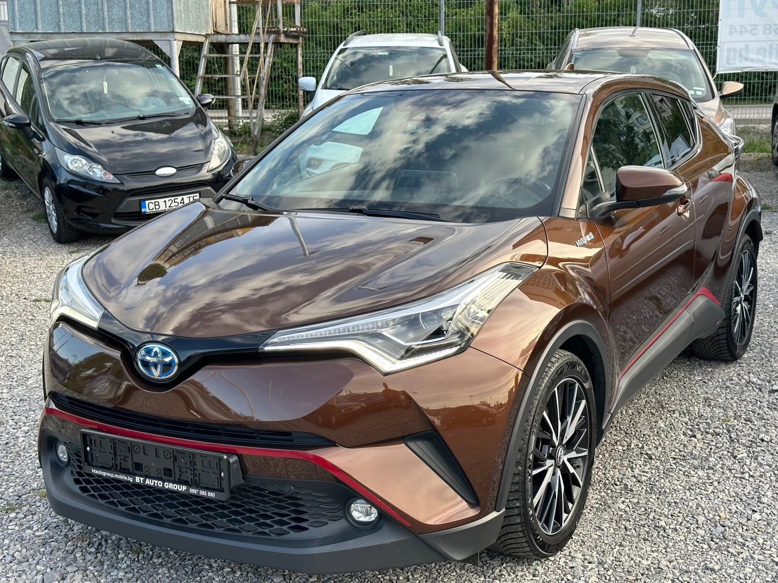 Toyota C-HR 1.8- HYBRID * * FULL LED* * КОЖА* * KEYLESS* * FUL - изображение 2