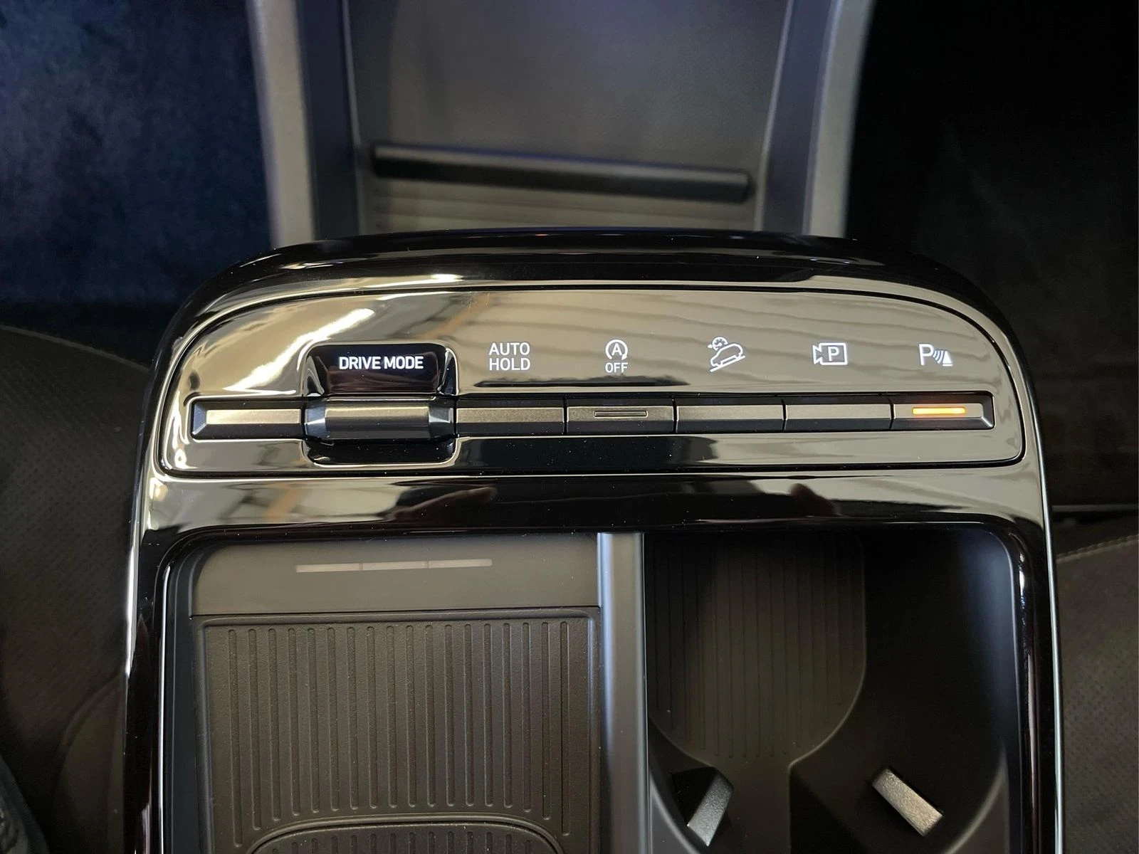 Hyundai Tucson N-LINE* PREMIUM* MHEV* DISTRONIC* CAMERA* CARPLAY* | Mobile.bg   14