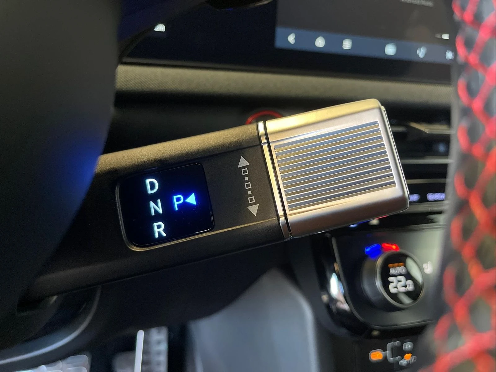 Hyundai Tucson N-LINE* PREMIUM* MHEV* DISTRONIC* CAMERA* CARPLAY* | Mobile.bg   11