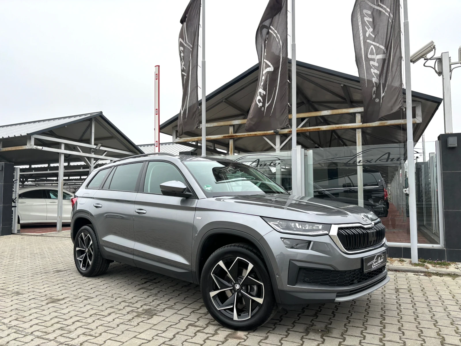 Skoda Kodiaq 2.0TDI#SELECTION#6+ 1#MATRIX#DIGITAL#НОВА#ГАРАНЦИЯ - изображение 2