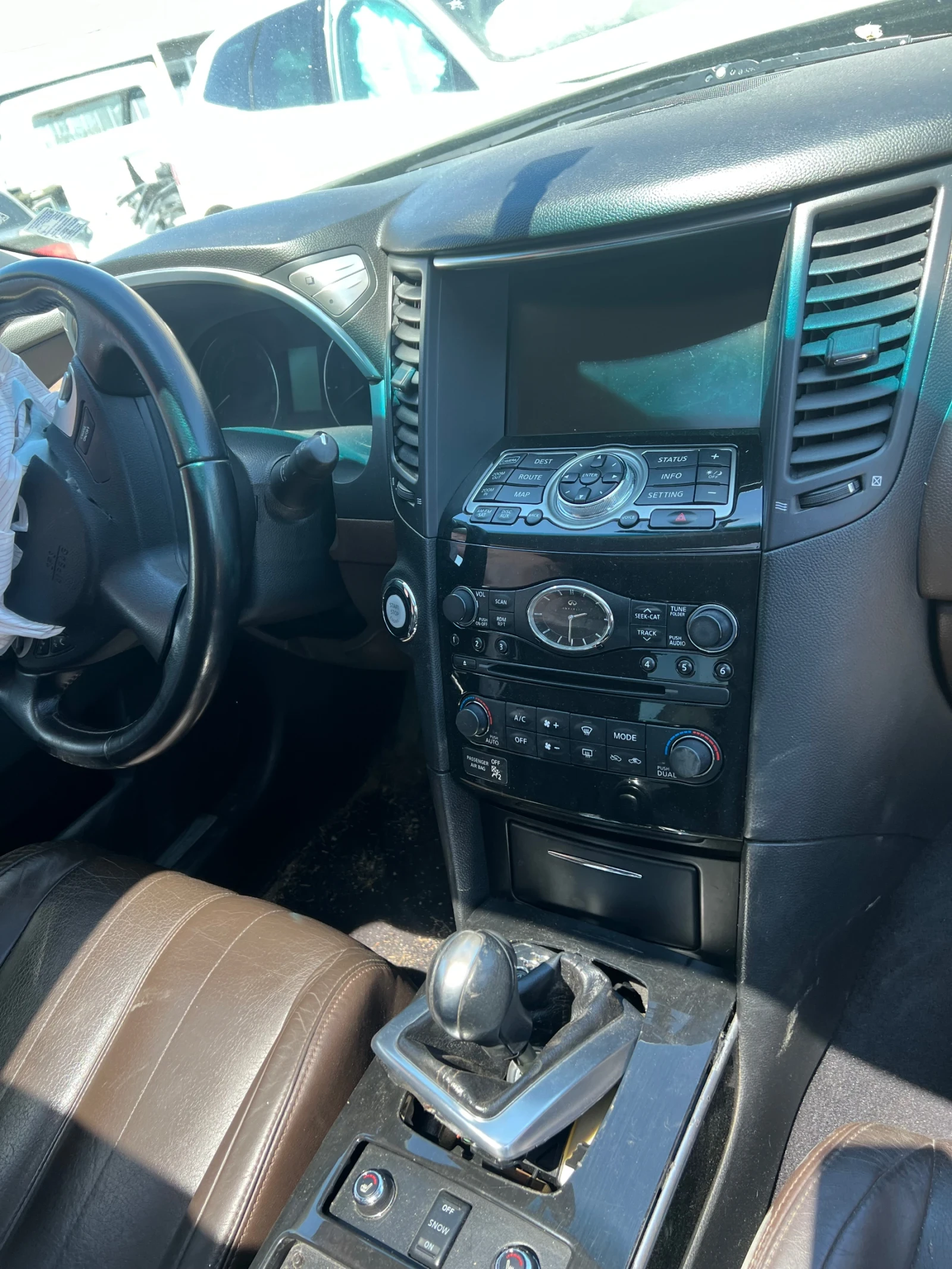 Infiniti Fx 35 3.5i V6 - изображение 9