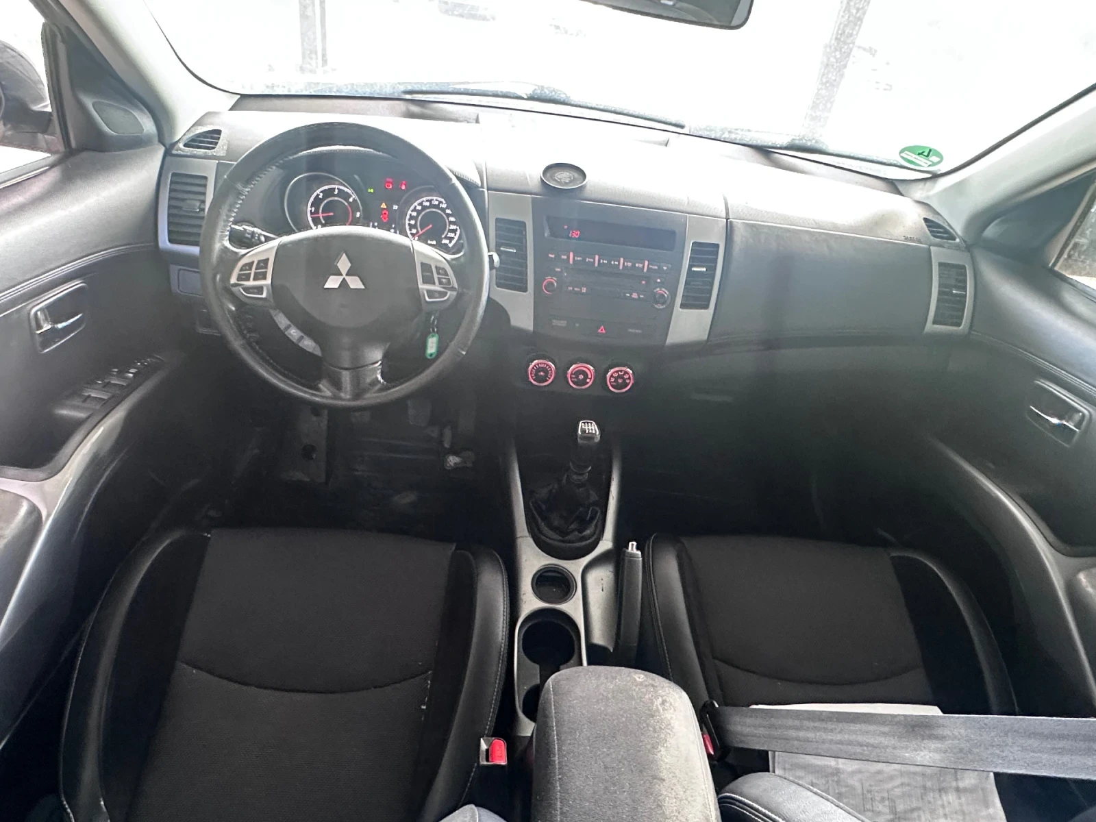 Mitsubishi Outlander 2.2 177 НА ЧАСТИ - изображение 7