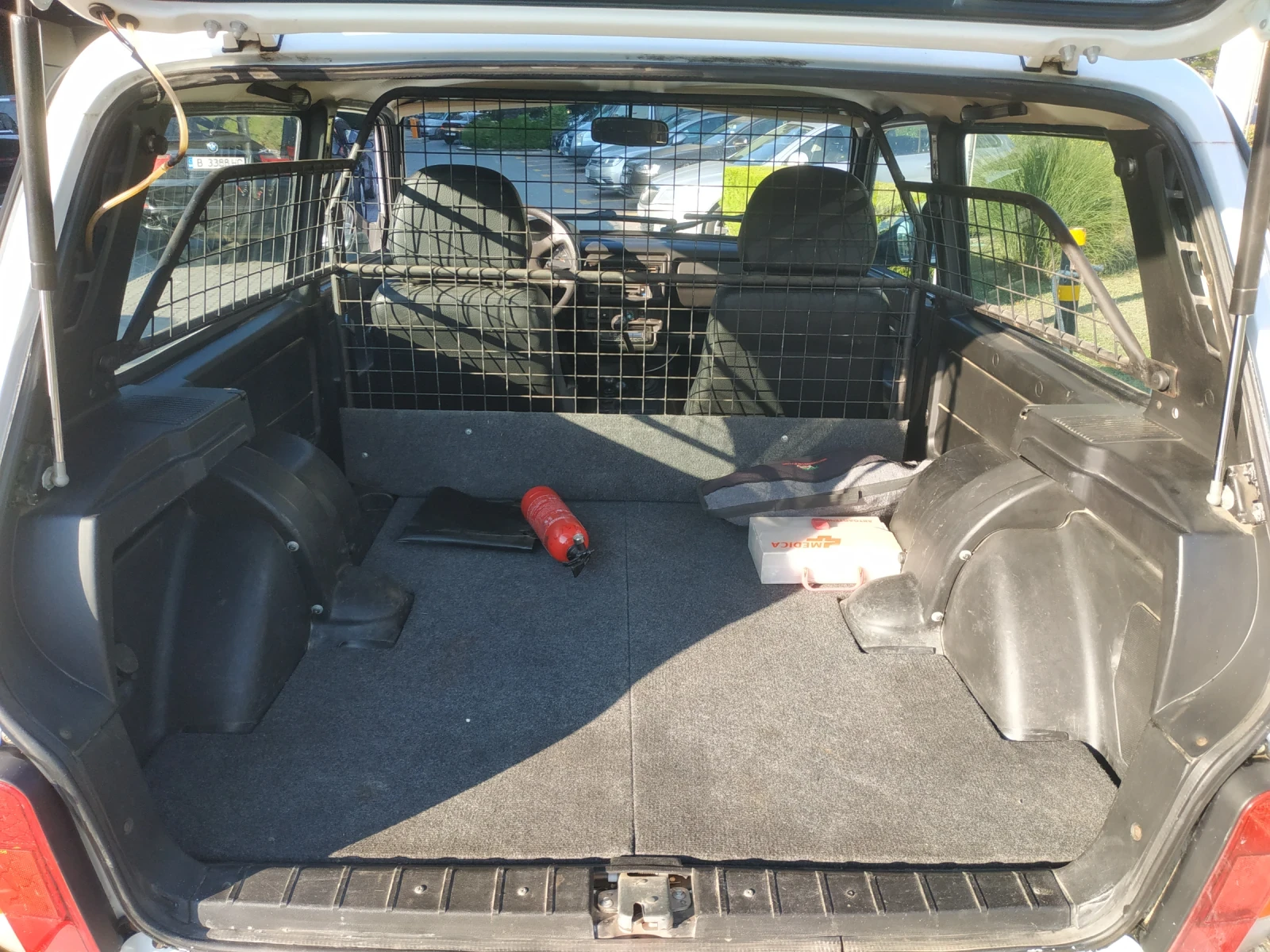 Lada Niva 4x4 1.7i - изображение 5