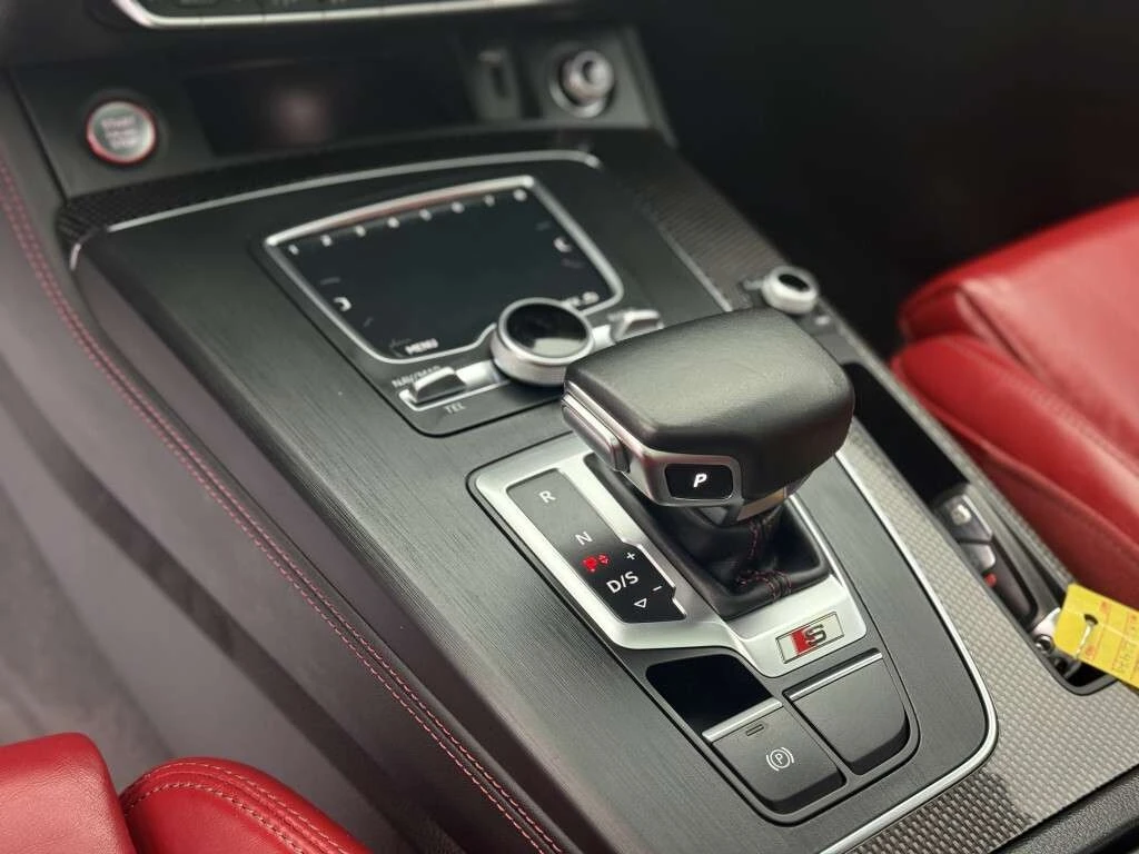 Audi SQ5 * quattro Prestige * CARFAX * ЦЕНА ДО БГ - изображение 10