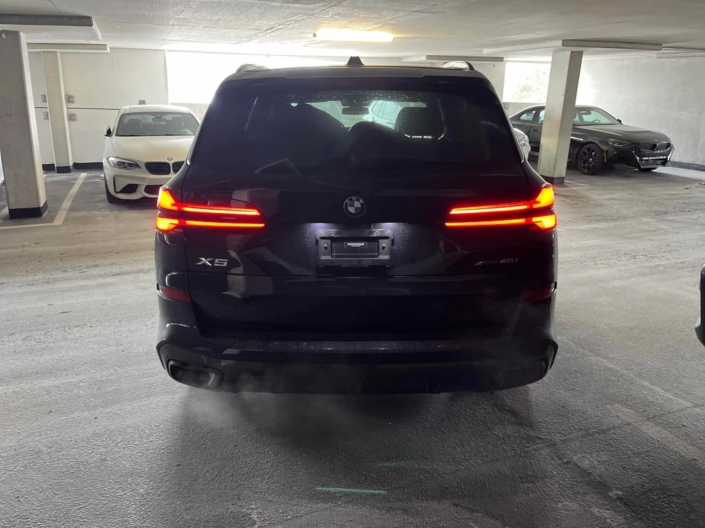 BMW X5 xDrive40i M / Дистроник / 360 / HUD / PANO / - изображение 4