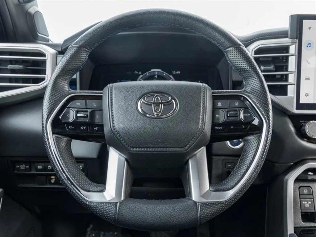 Toyota Tundra * CrewMax Platinum* * Aвтокредит* * Сервизна истор - изображение 9