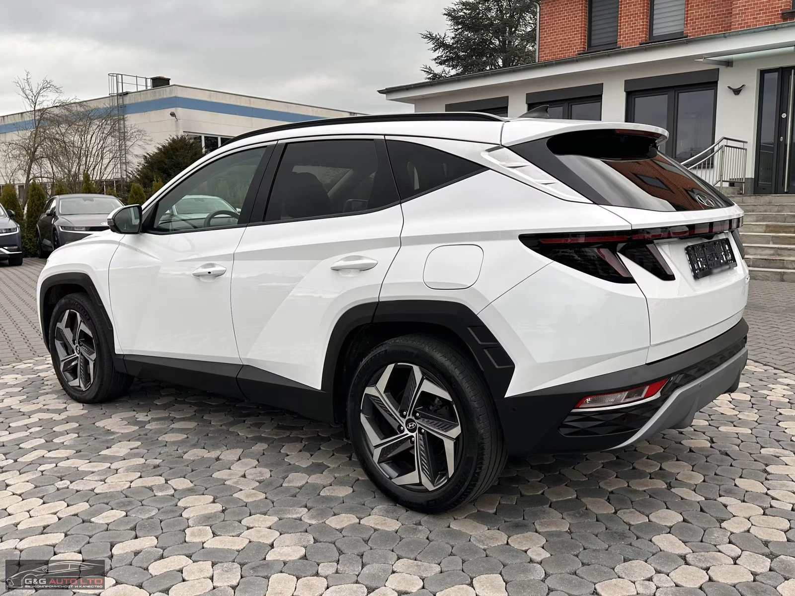 Hyundai Tucson 1.6PHEV/265HP/PRIME/4X4/360/LED/ACC/KRELL/MEM/181z, снимка 4 - Автомобили и джипове - 53894172