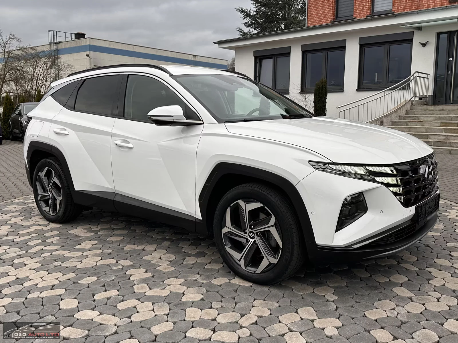 Hyundai Tucson 1.6PHEV/265HP/PRIME/4X4/360/LED/ACC/KRELL/MEM/181z, снимка 5 - Автомобили и джипове - 53894172