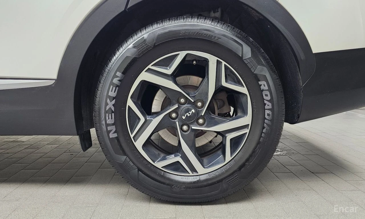 Kia Sportage ПОДГРЕВ* KEYLESS* КАМЕРА, снимка 5 - Автомобили и джипове - 54296220