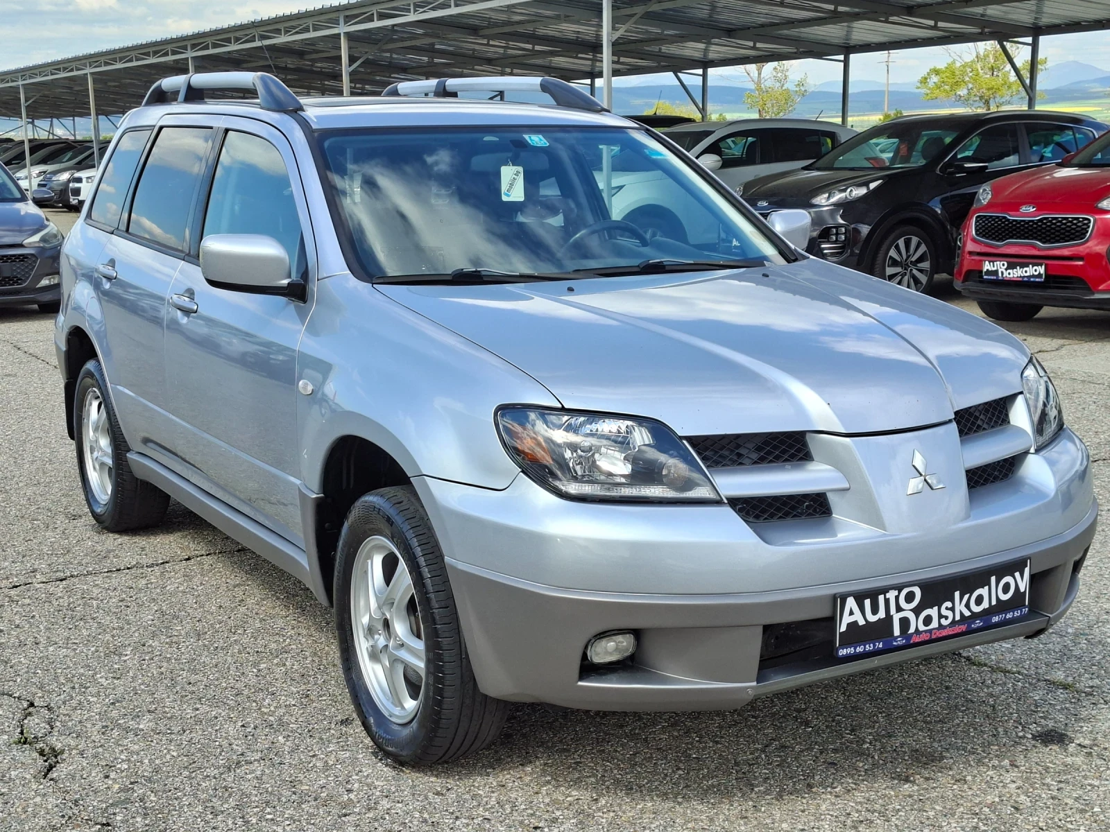 Mitsubishi Outlander 2, 0 i 4wd, снимка 3 - Автомобили и джипове - 54387890