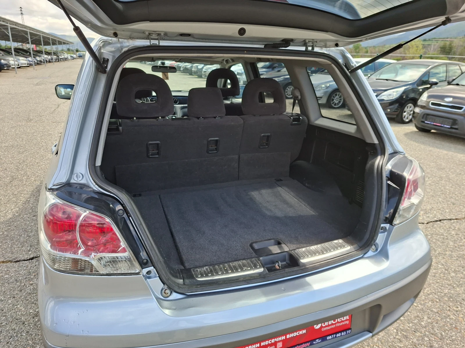Mitsubishi Outlander 2, 0 i 4wd, снимка 14 - Автомобили и джипове - 54387890