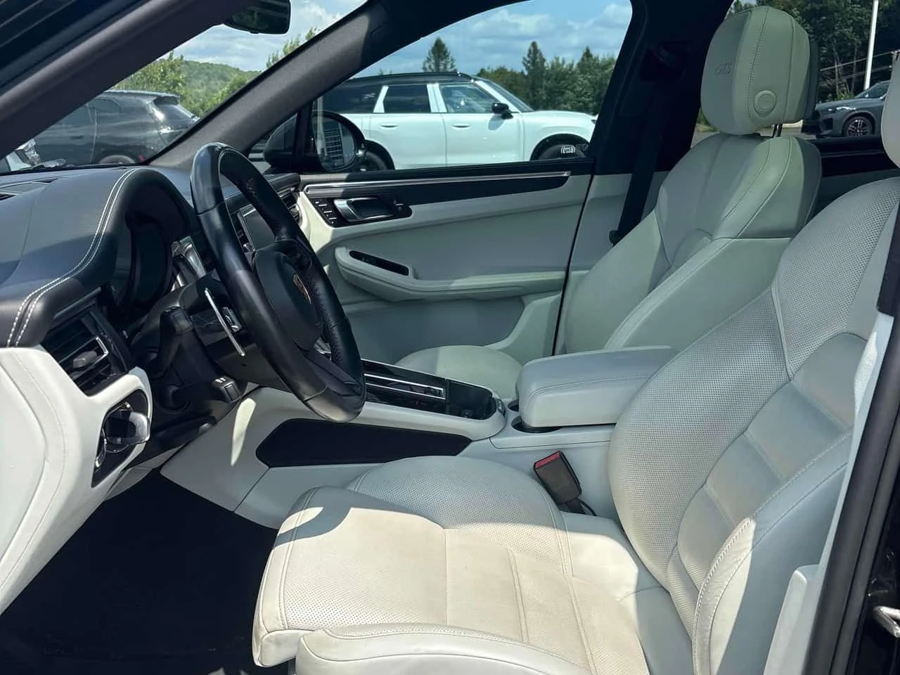 Porsche Macan GTS | CARFAX | ���������� ��� ������������ ������ | Mobile.bg � ����������� 14