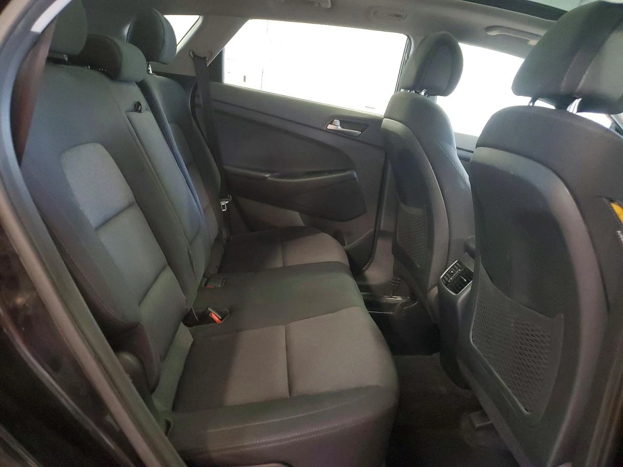Hyundai Tucson 1.6l Value | Mobile.bg � ����������� 11