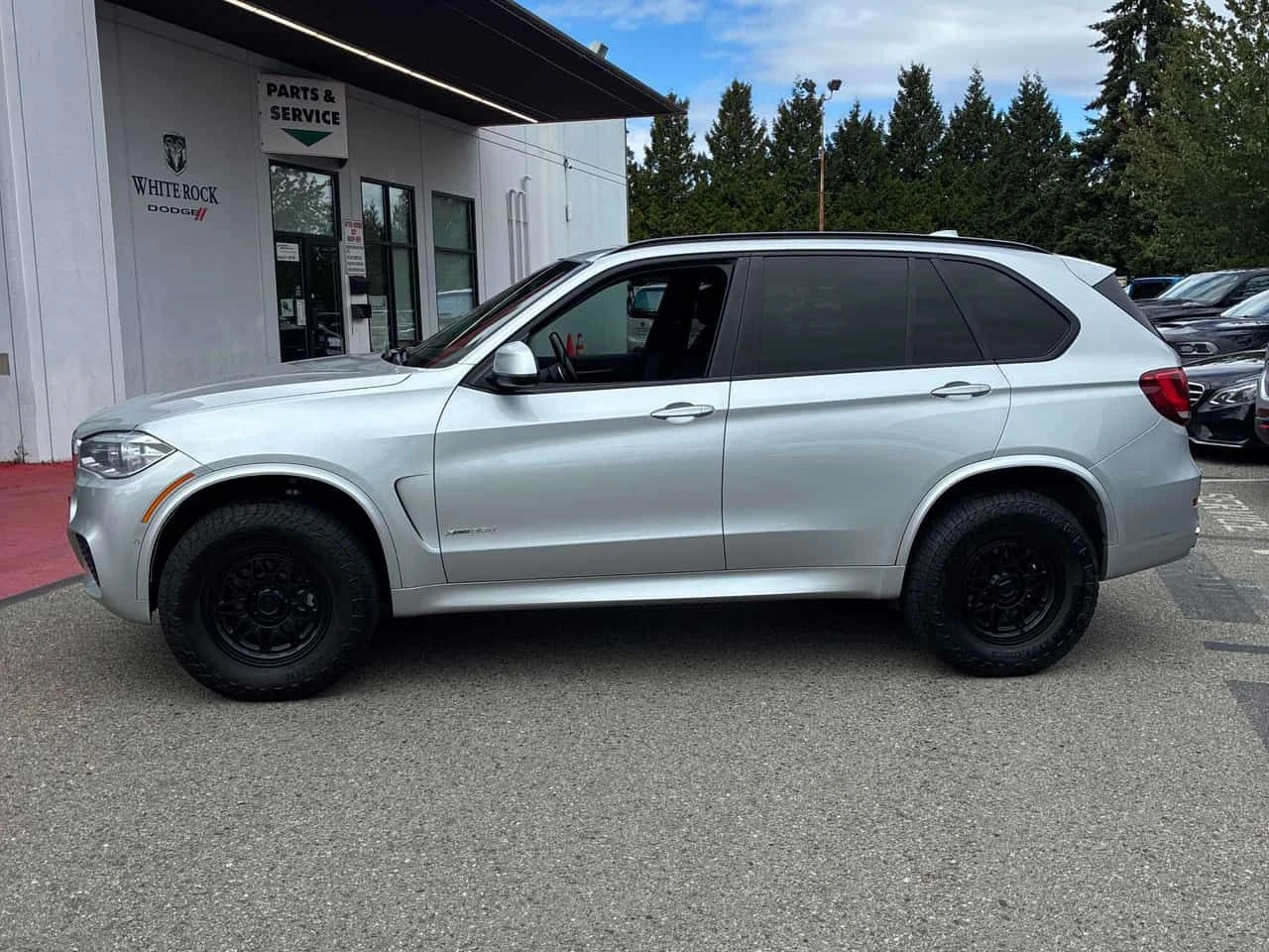 BMW X5 | HARMAN/K | HUD | ОБДУХВАНЕ | 360 |  , снимка 2 - Автомобили и джипове - 55458807