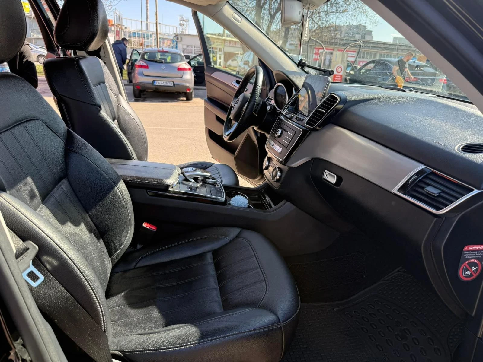 Mercedes-Benz GLE 350, снимка 10 - Автомобили и джипове - 55485822