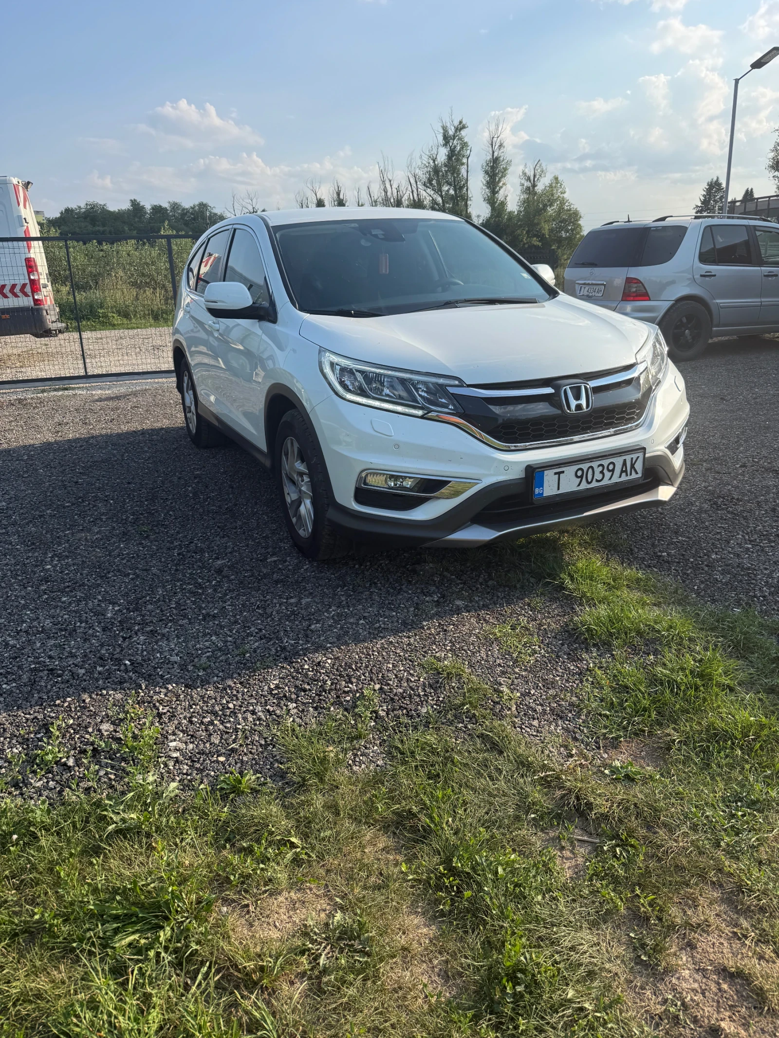 Honda Cr-v Cr-v1.6 120кс, снимка 4 - Автомобили и джипове - 55577855