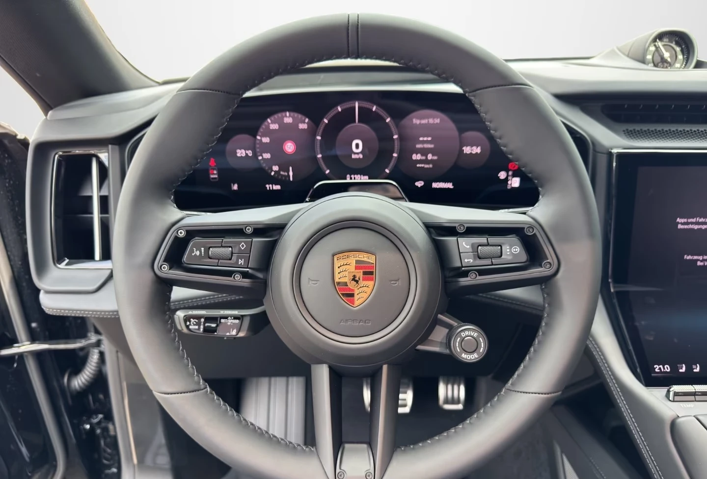 Porsche Cayenne S / SPORT CHRONO / DISPLAY / BOSE / HUD/ 360/ PANO, снимка 12 - Автомобили и джипове - 55687090