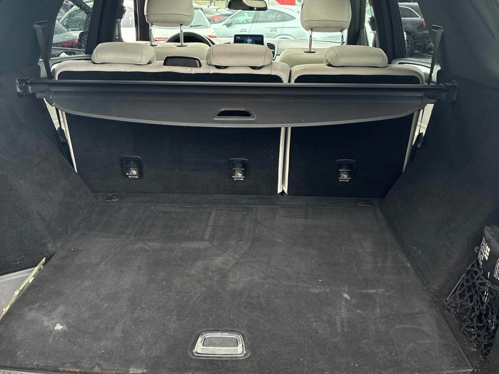 Mercedes-Benz GLE 350 d * CARFAX * БЕЗ ПЪРВОНАЧАЛНА ВНОСКА, снимка 12 - Автомобили и джипове - 56025142