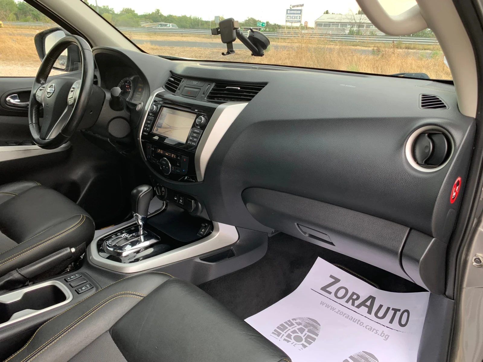 Nissan Navara 2.3 dci/ 4x4/190kc, снимка 7 - Автомобили и джипове - 56172751