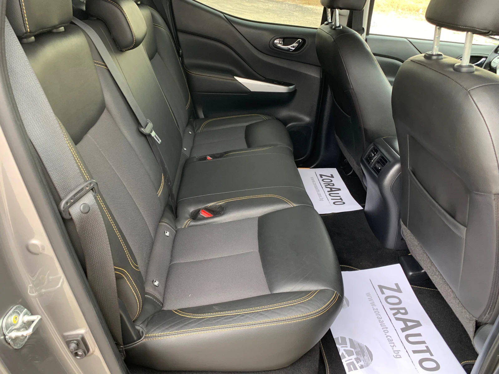 Nissan Navara 2.3 dci/ 4x4/190kc, снимка 14 - Автомобили и джипове - 56172751