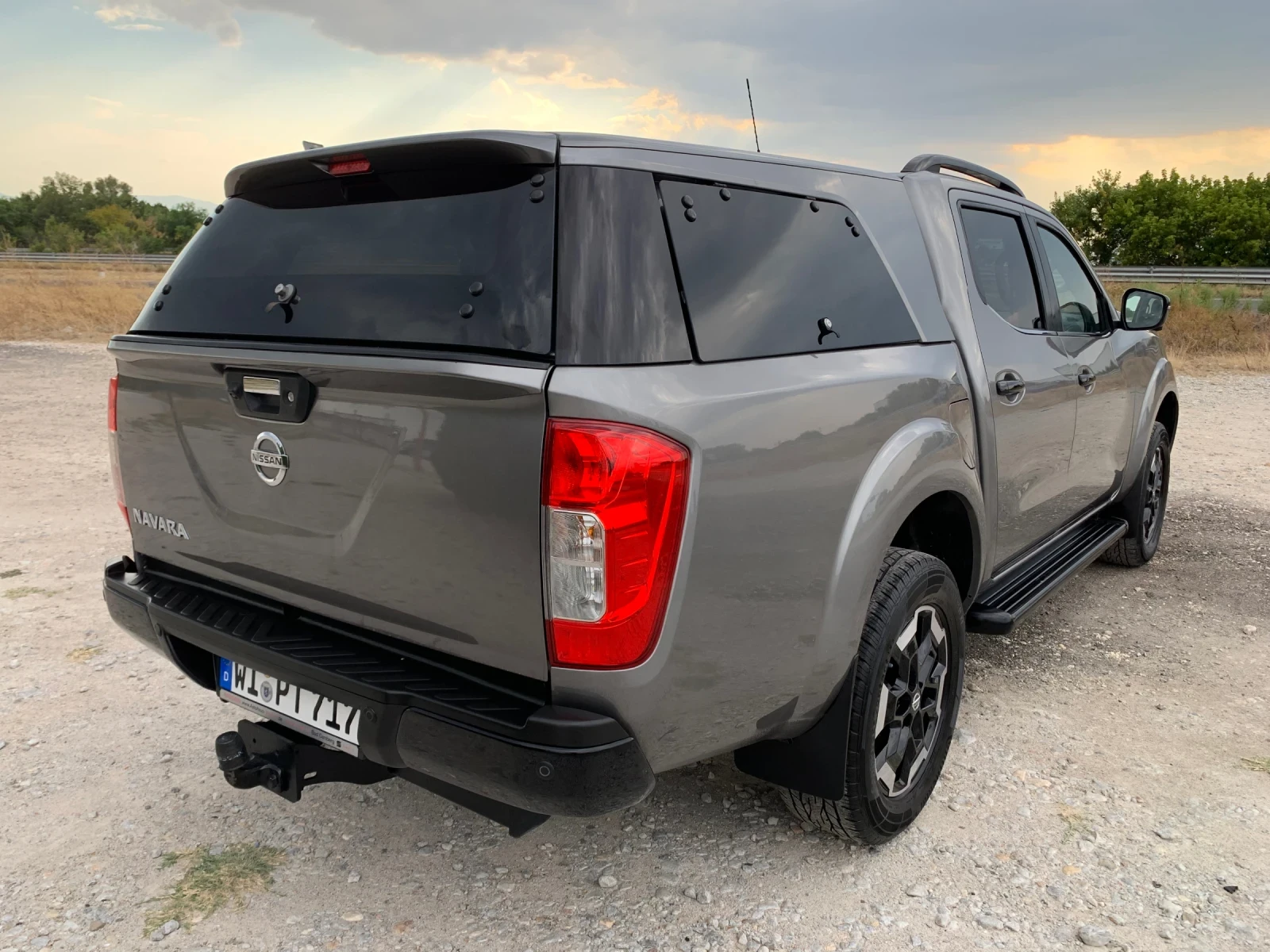 Nissan Navara 2.3 dci/ 4x4/190kc, снимка 4 - Автомобили и джипове - 56172751