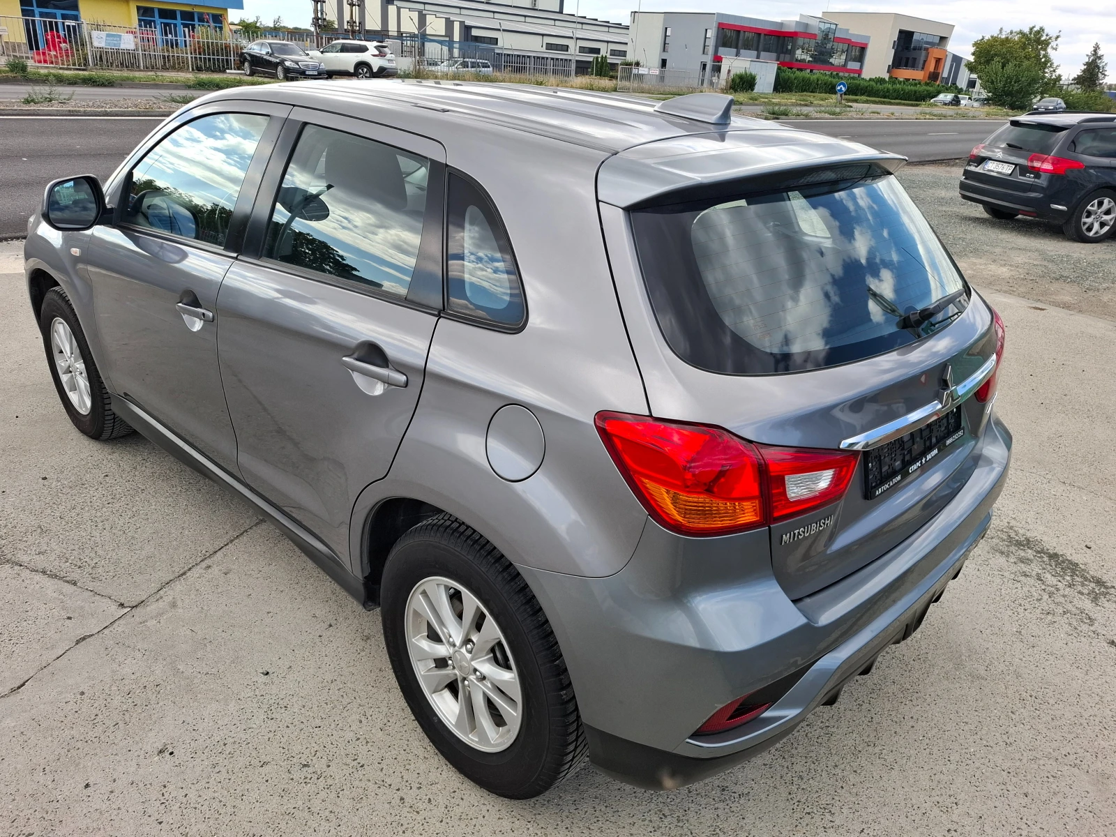 Mitsubishi ASX 1, 6i Италия, снимка 6 - Автомобили и джипове - 56309806