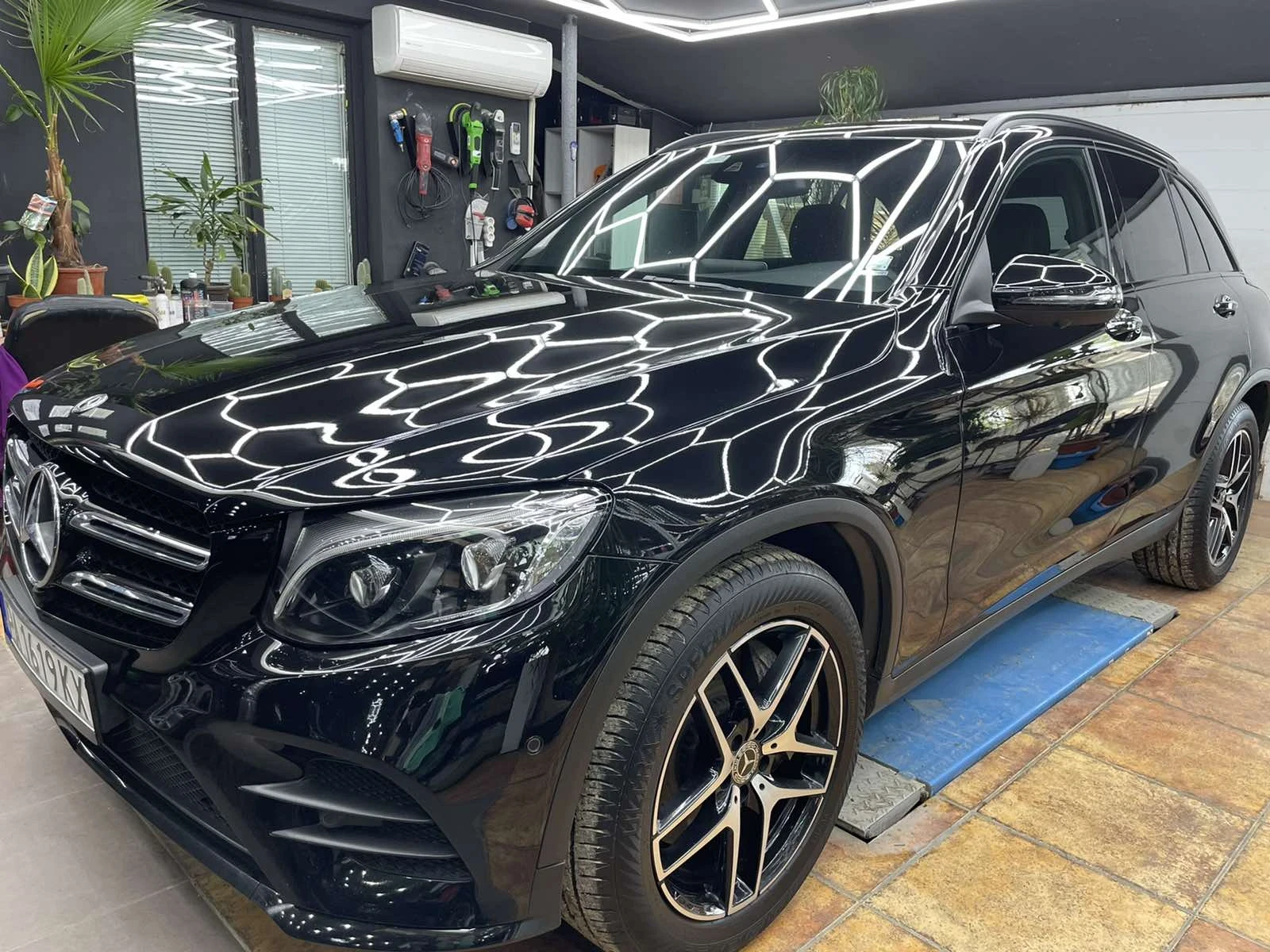 Mercedes-Benz GLC 250, снимка 2 - Автомобили и джипове - 56318790