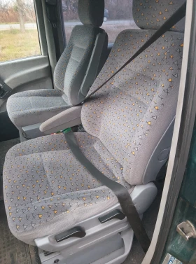 Mercedes-Benz Vito W638 2.2 DCI автоматик , снимка 3