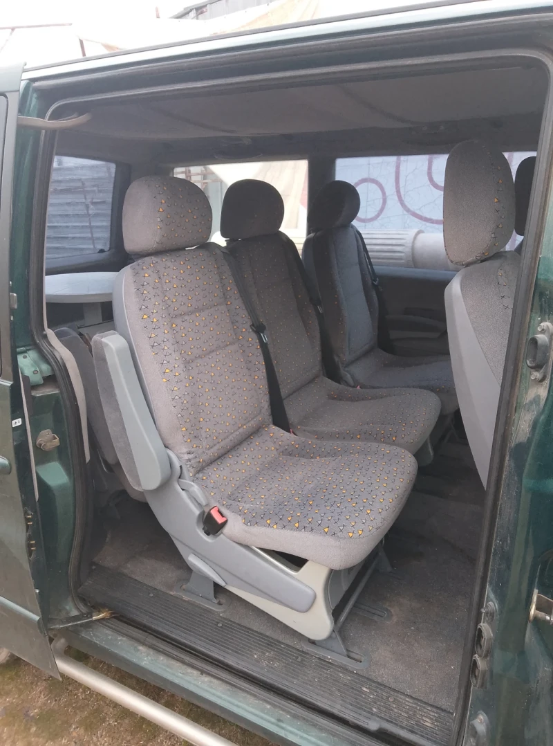 Mercedes-Benz Vito W638 2.2 DCI автоматик , снимка 4 - Бусове и автобуси - 53172425