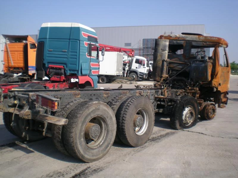 Mercedes-Benz Actros 4148  V8, снимка 5 - Камиони - 15000000