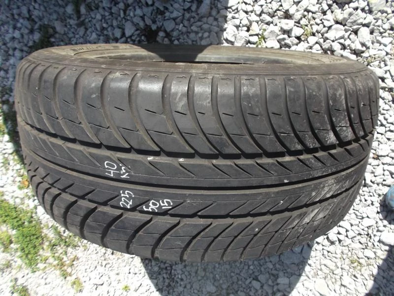 Гуми Летни 225/50R15, снимка 3 - Гуми и джанти - 21426091