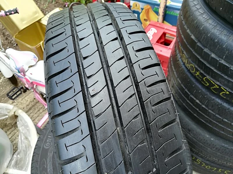 Гуми Летни 215/70R15, снимка 2 - Гуми и джанти - 21761280