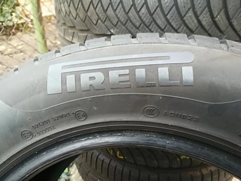 Гуми Зимни 215/60R16, снимка 5 - Гуми и джанти - 23625307